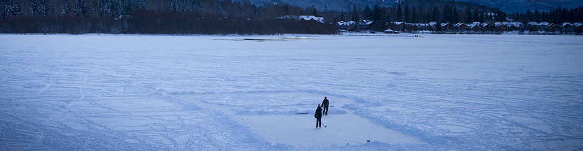 Hockey in the Mountains